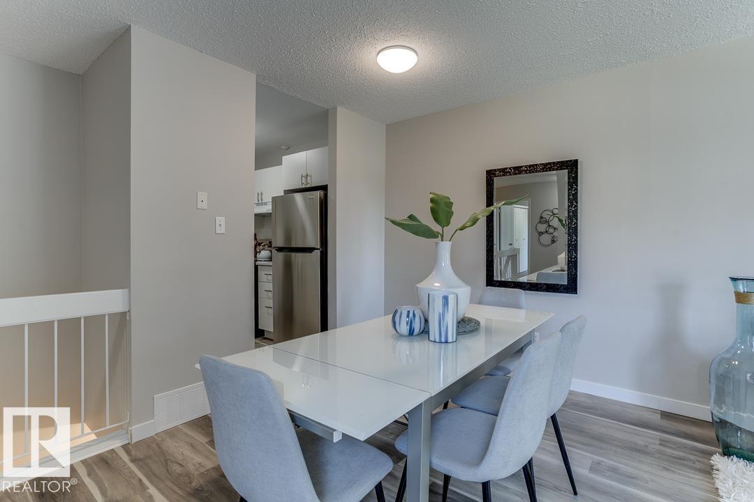 7032 MILL WOODS RD NW, Edmonton