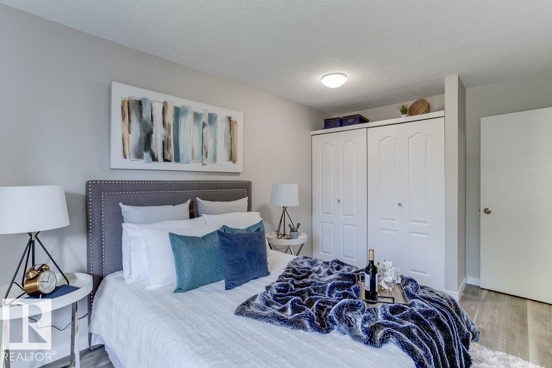 7032 MILL WOODS RD NW, Edmonton