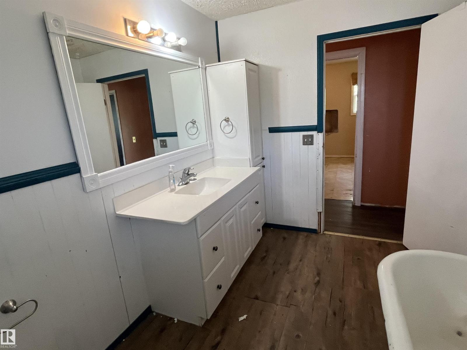 801 HERMITAGE WY - 14