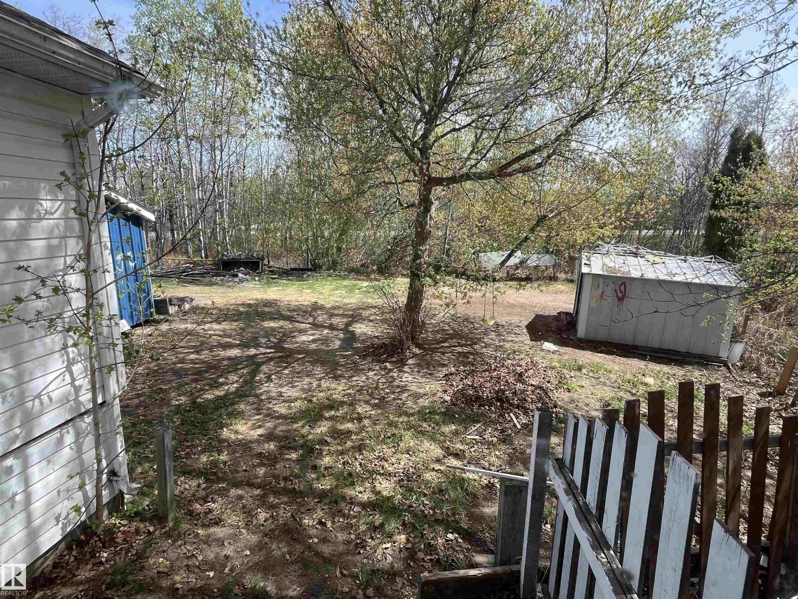 801 HERMITAGE WY - 18
