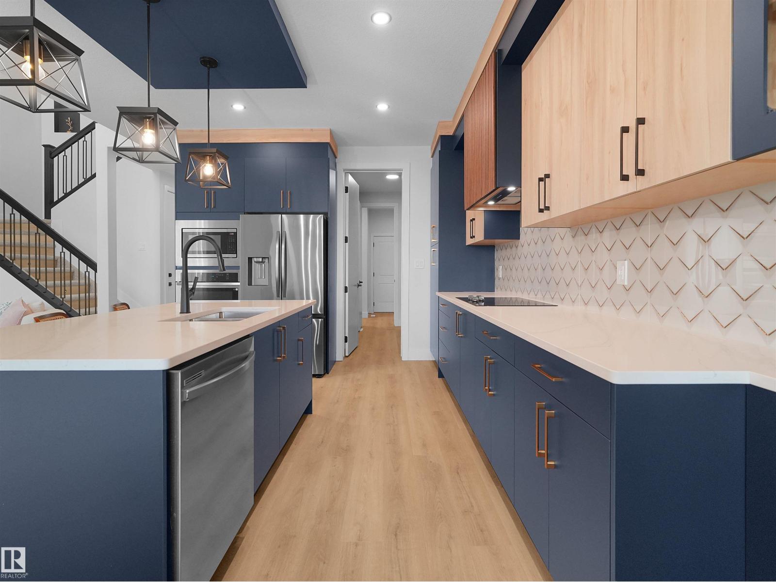 22803 80 AV NW - 22