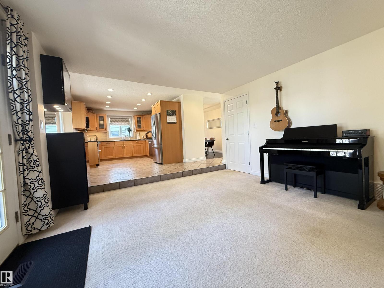 13 CANYON DR - 13