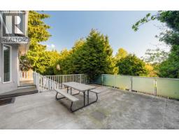 6030 Elgin Avenue, Burnaby, BC V5H3S4 Photo 20