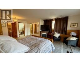 5393 Tatton Station Road, 100 Mile House, BC V0K2E1 Photo 12