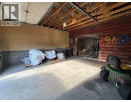 Den - 1040a 49 Highway, Dawson Creek, BC V1G4L1 Photo 18