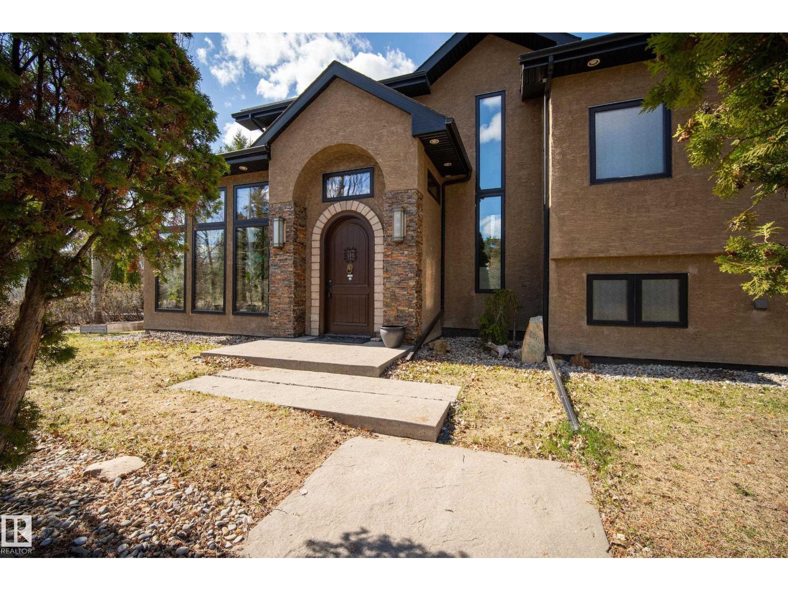 11908 41A AV NW, Edmonton