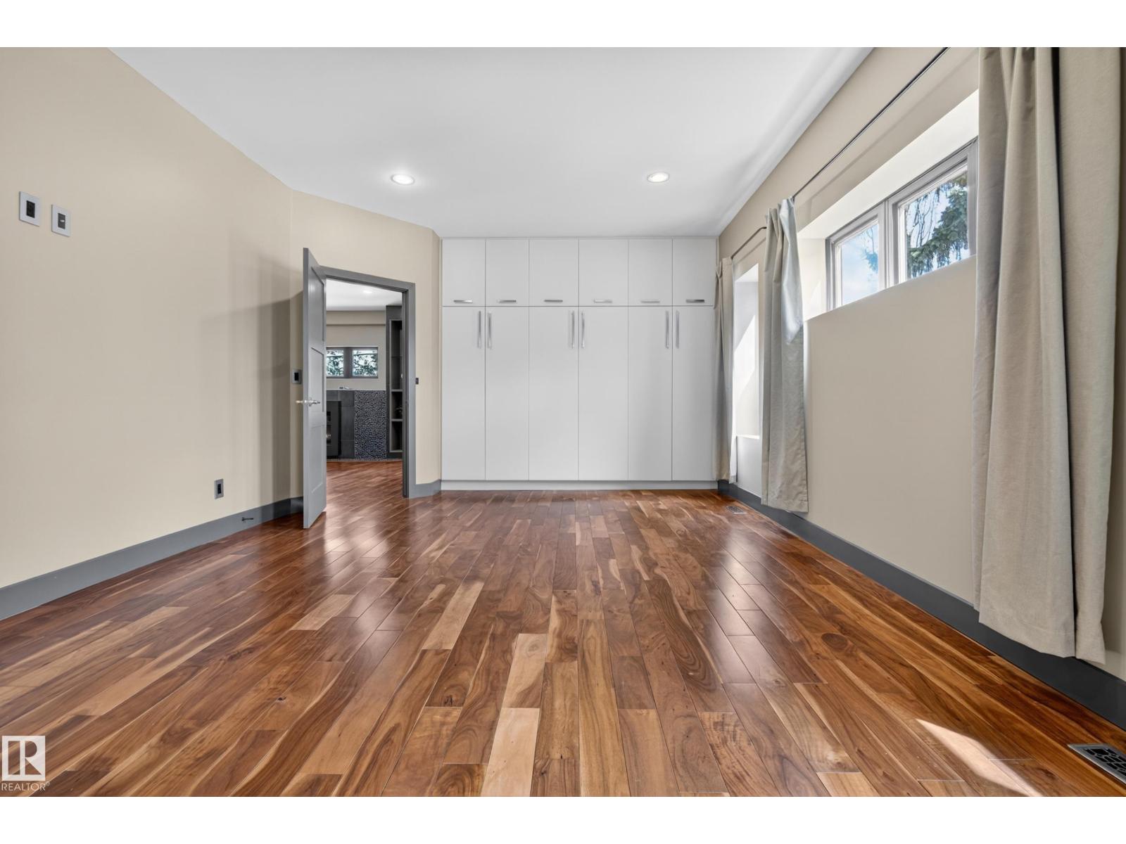 11908 41A AV NW, Edmonton