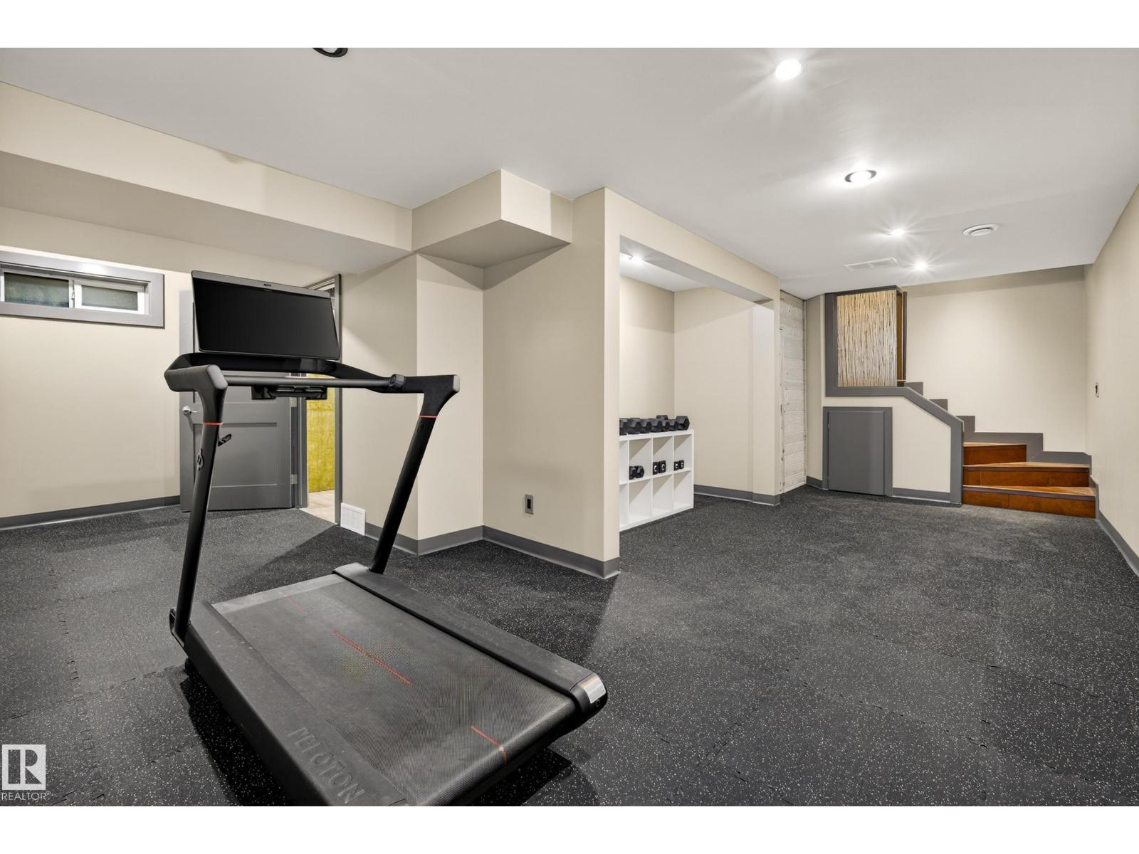11908 41A AV NW, Edmonton