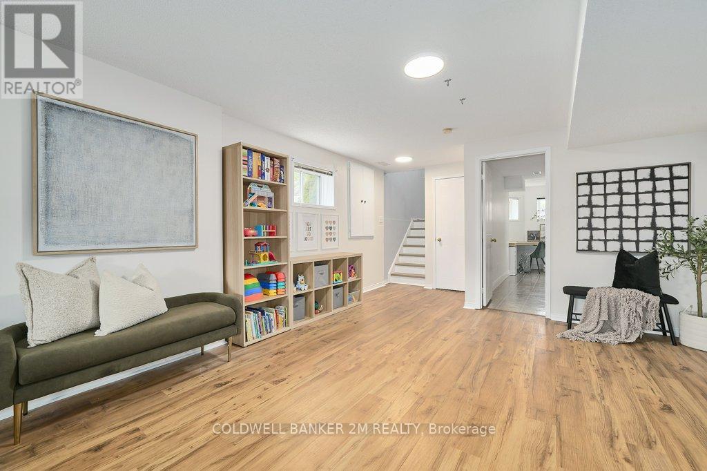 21 BIRMINGHAM AVENUE - 25