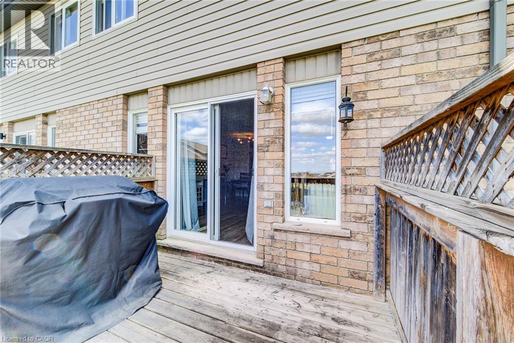 31 RED CLOVER Crescent, Kitchener, Ontario, N2E4G8 — Photo 14