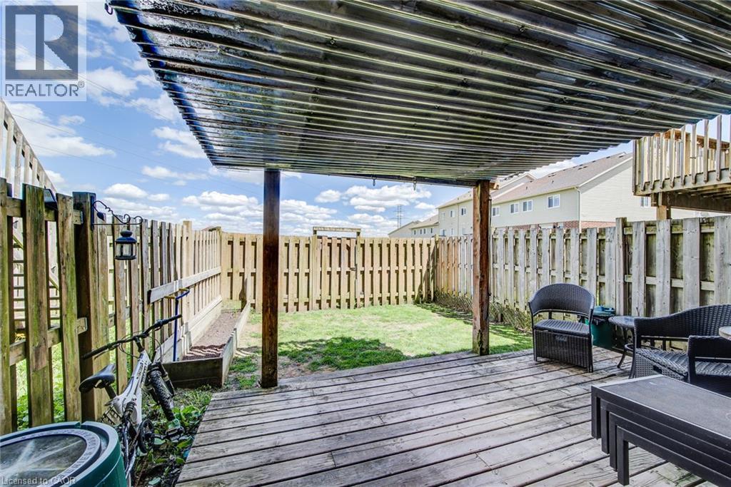 31 RED CLOVER Crescent, Kitchener, Ontario, N2E4G8 — Photo 46