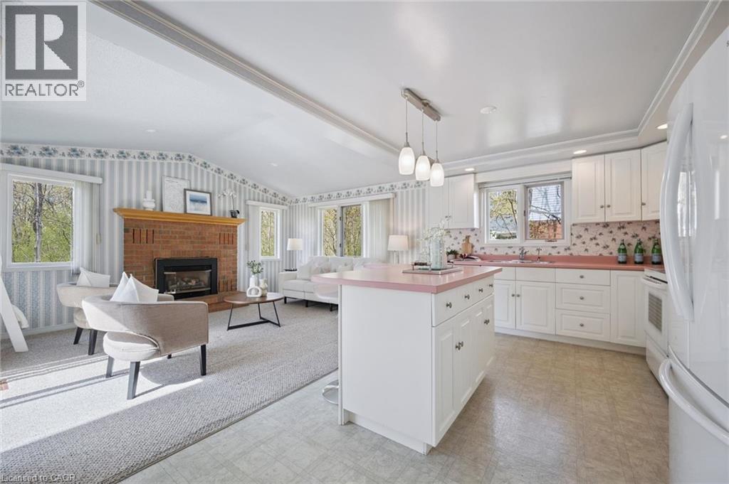 363 NORTHLAKE Drive - 13