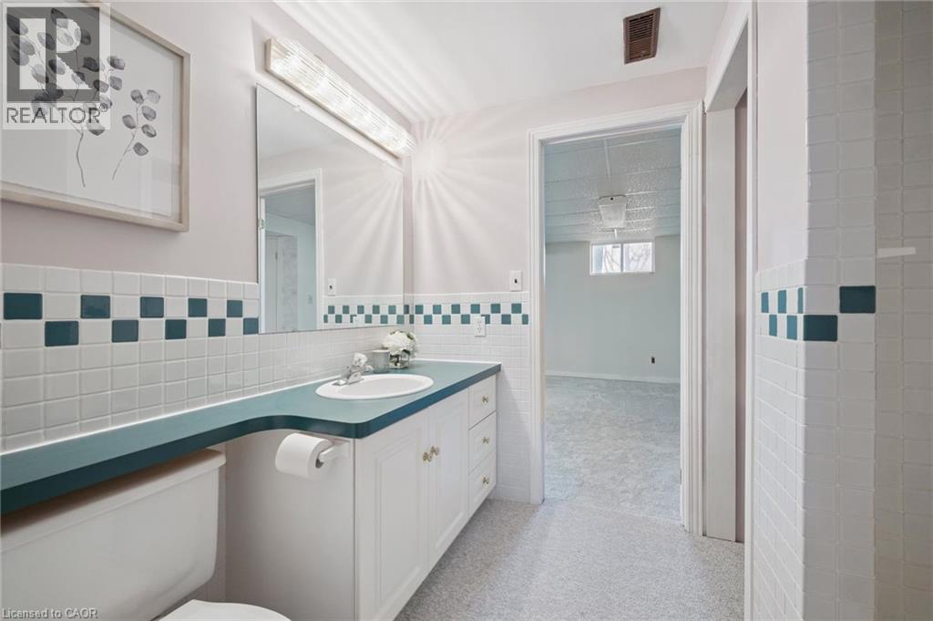 363 NORTHLAKE Drive - 38