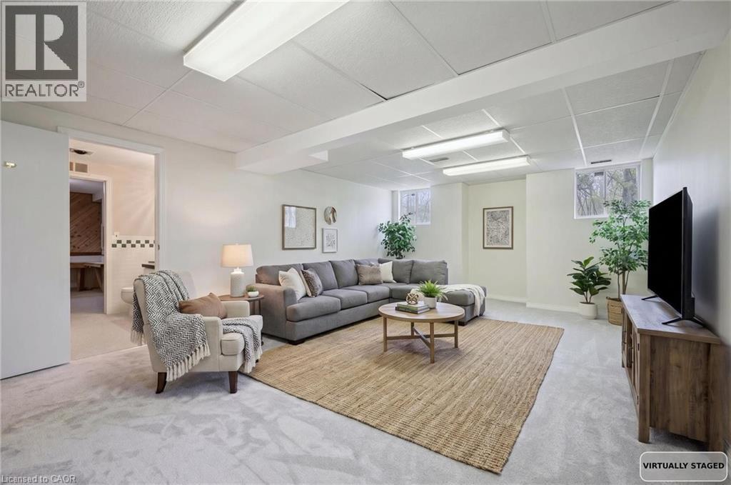 363 NORTHLAKE Drive - 40