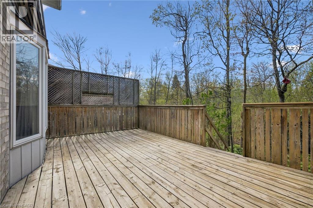 363 NORTHLAKE Drive - 44