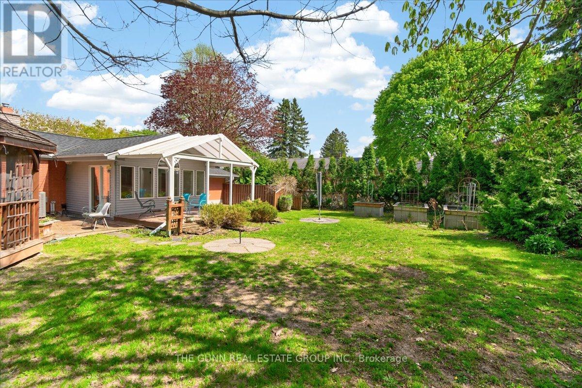 38 WYCHWOOD PARK - 47