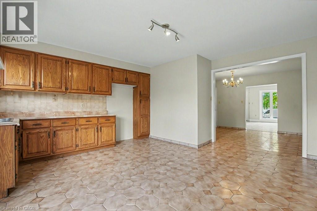 273 ELLIOTT Street, Cambridge, Ontario, N1R2L6 — Photo 22