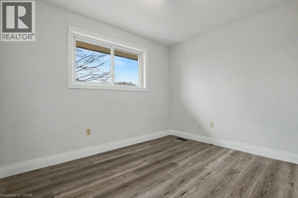 273 ELLIOTT Street, Cambridge, Ontario, N1R2L6 — Photo 29