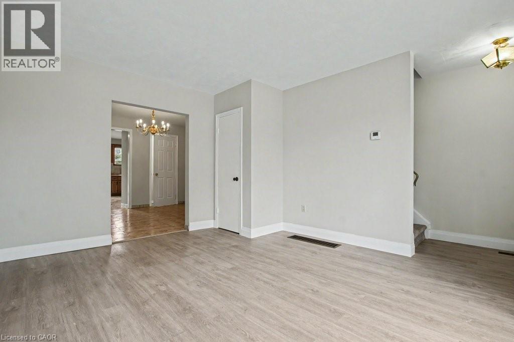 273 ELLIOTT Street, Cambridge, Ontario, N1R2L6 — Photo 15