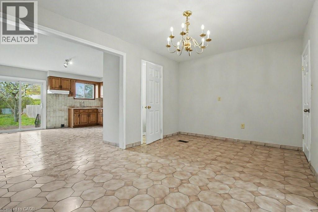 273 ELLIOTT Street, Cambridge, Ontario, N1R2L6 — Photo 21