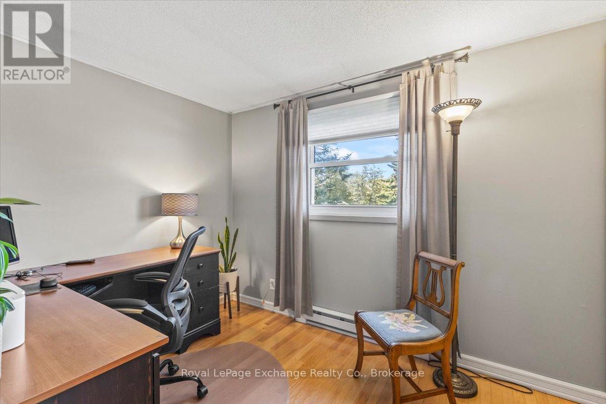 27 INVERLYN CRESCENT S - 15