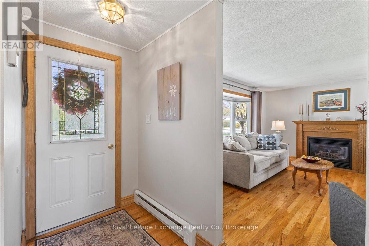 27 INVERLYN CRESCENT S - 6