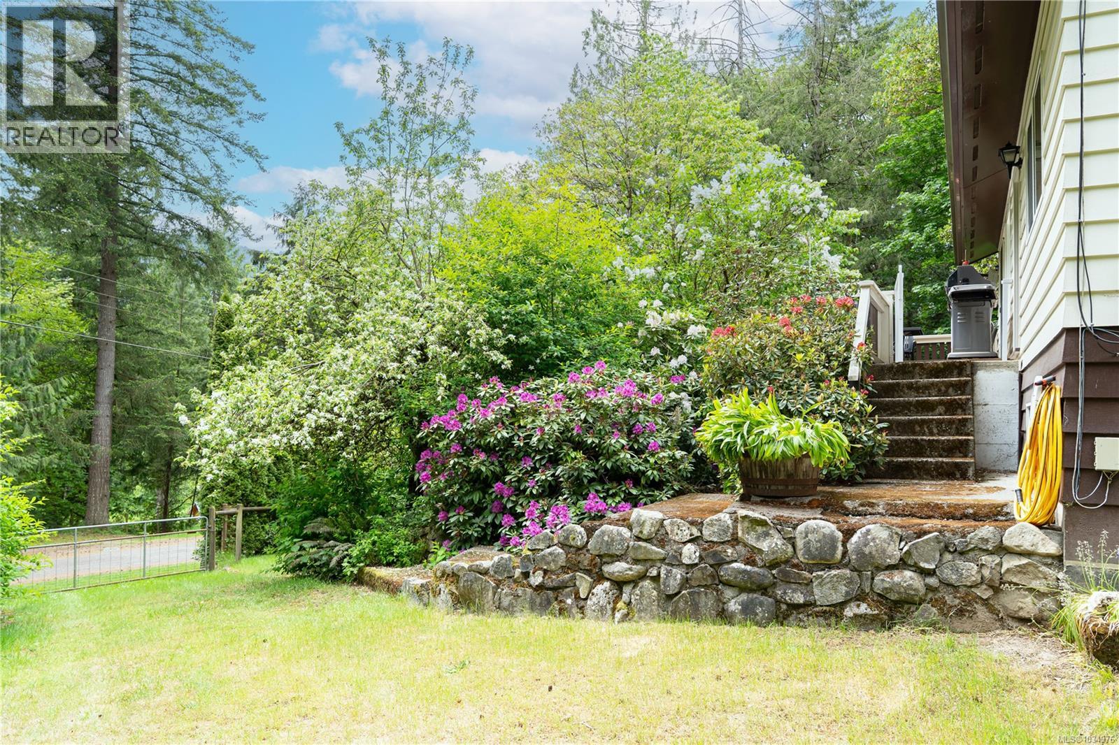 8647 Sweeney Rd - 27