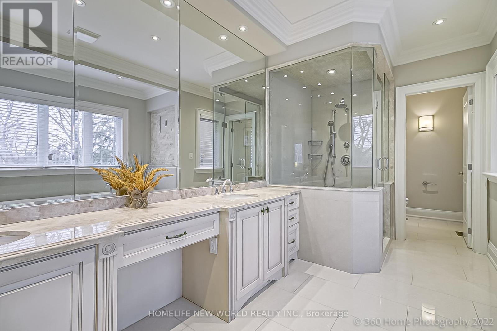 29 THREADNEEDLE CRESCENT - 25