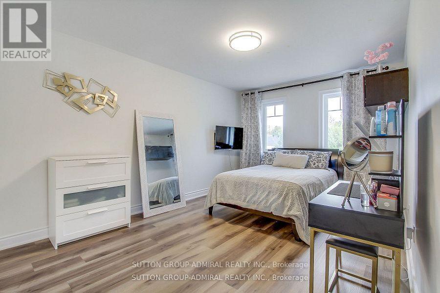 26 OAKMONT AVENUE - 20