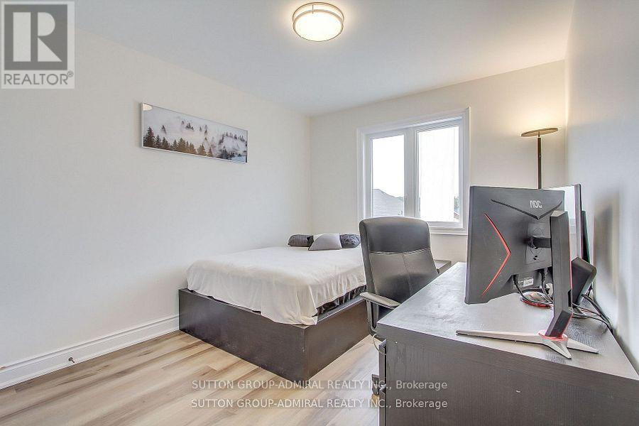 26 OAKMONT AVENUE - 21