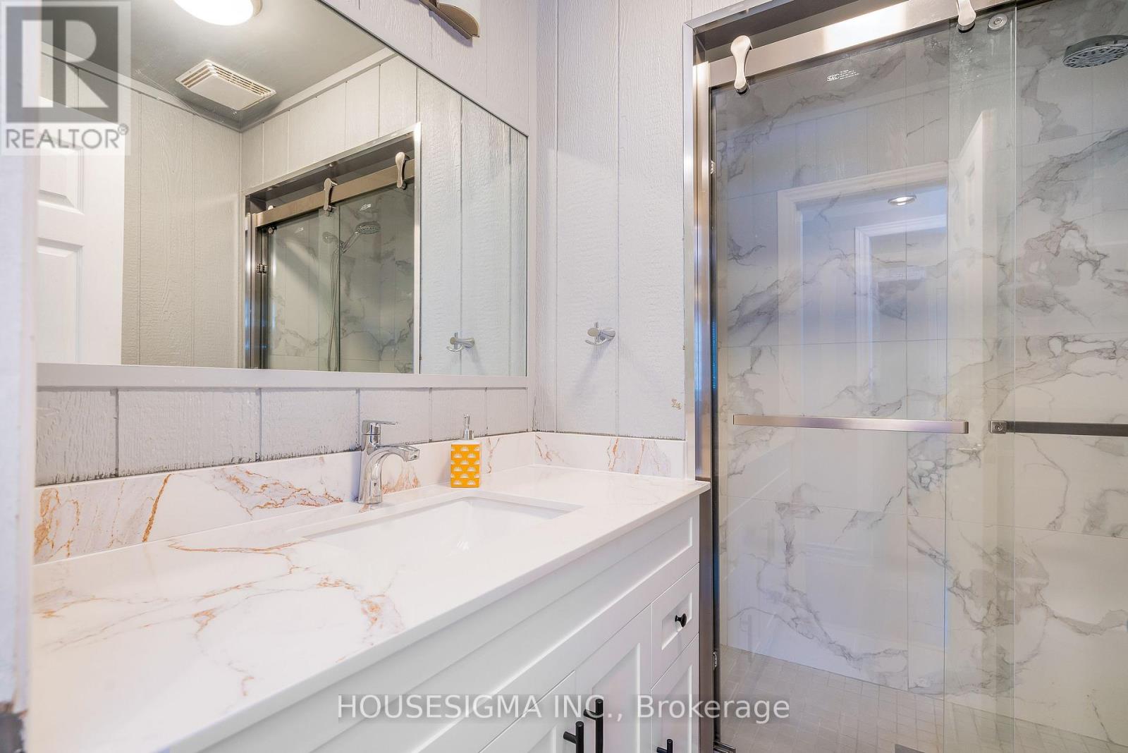 8892 BEACHWOOD ROAD - 18