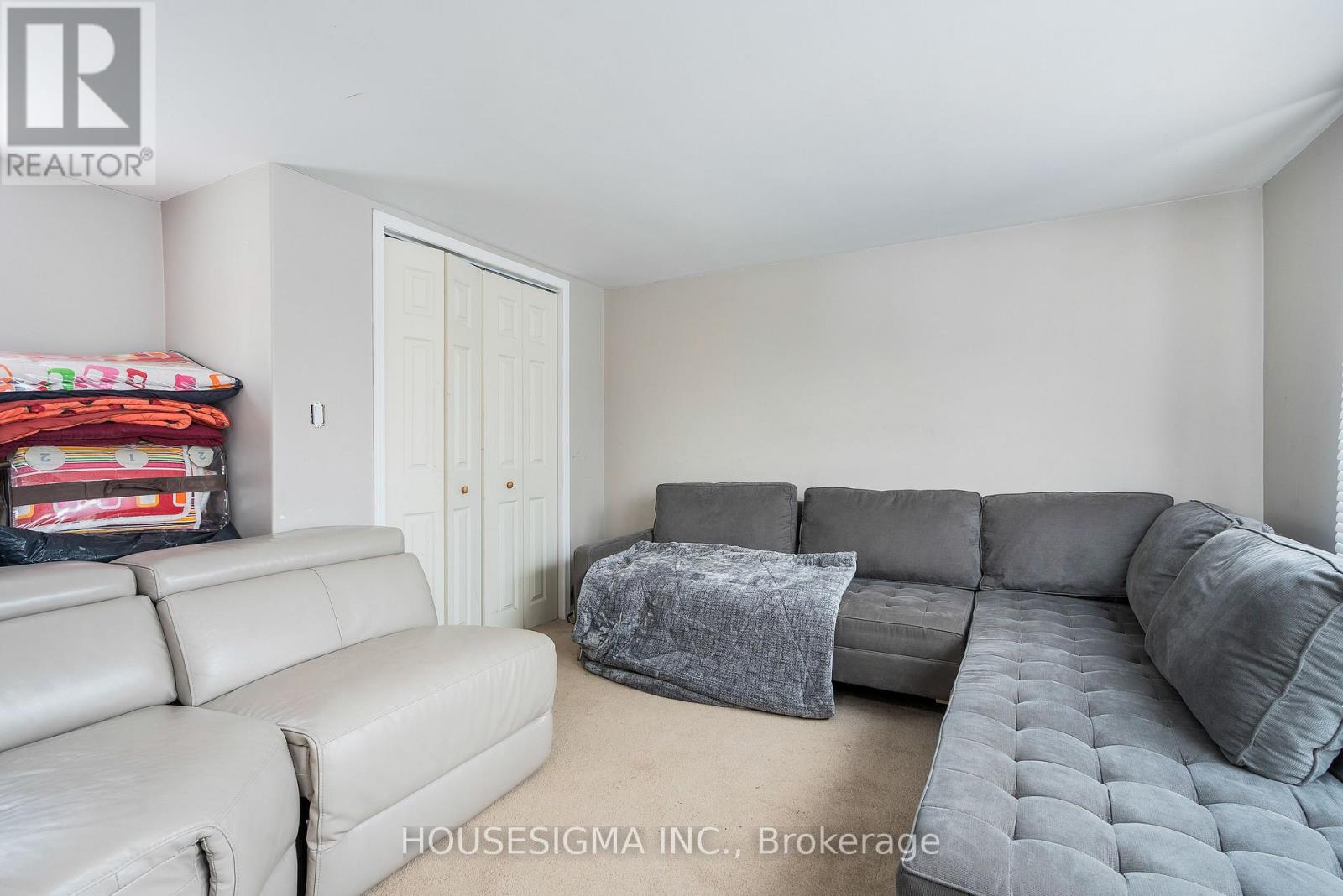 8892 BEACHWOOD ROAD - 19