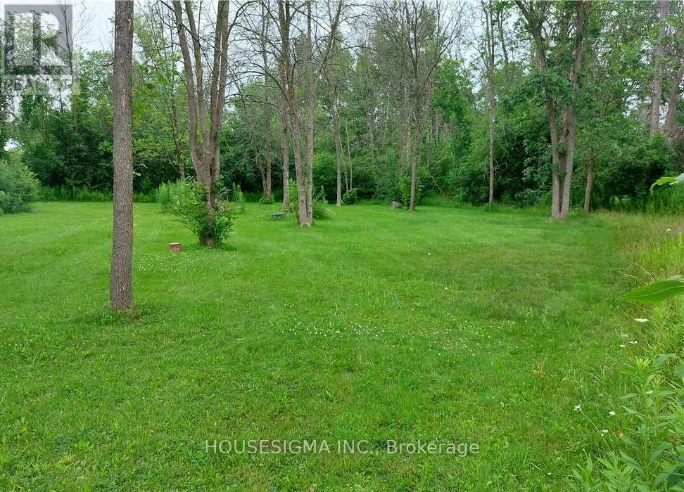 8892 BEACHWOOD ROAD - 25