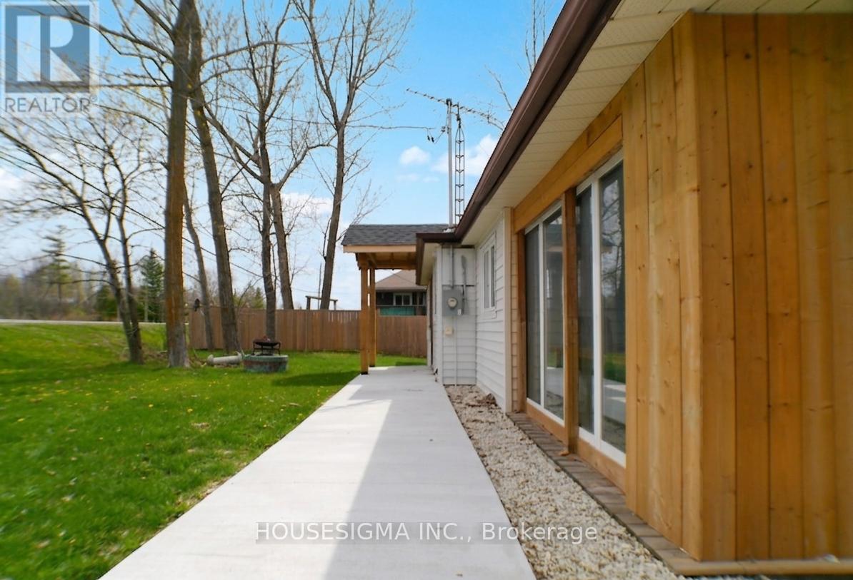 8892 BEACHWOOD ROAD - 3