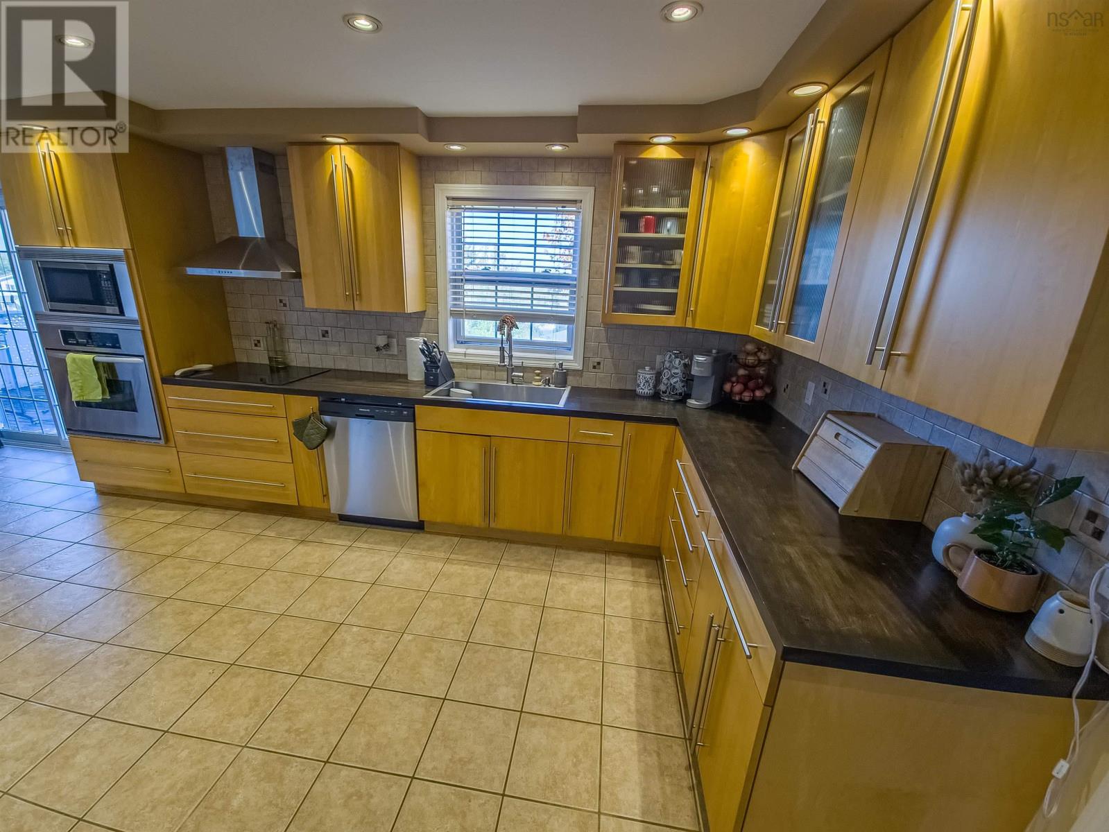 320 MOUNTAIN ROAD, NEW GLASGOW , N.S. - 11
