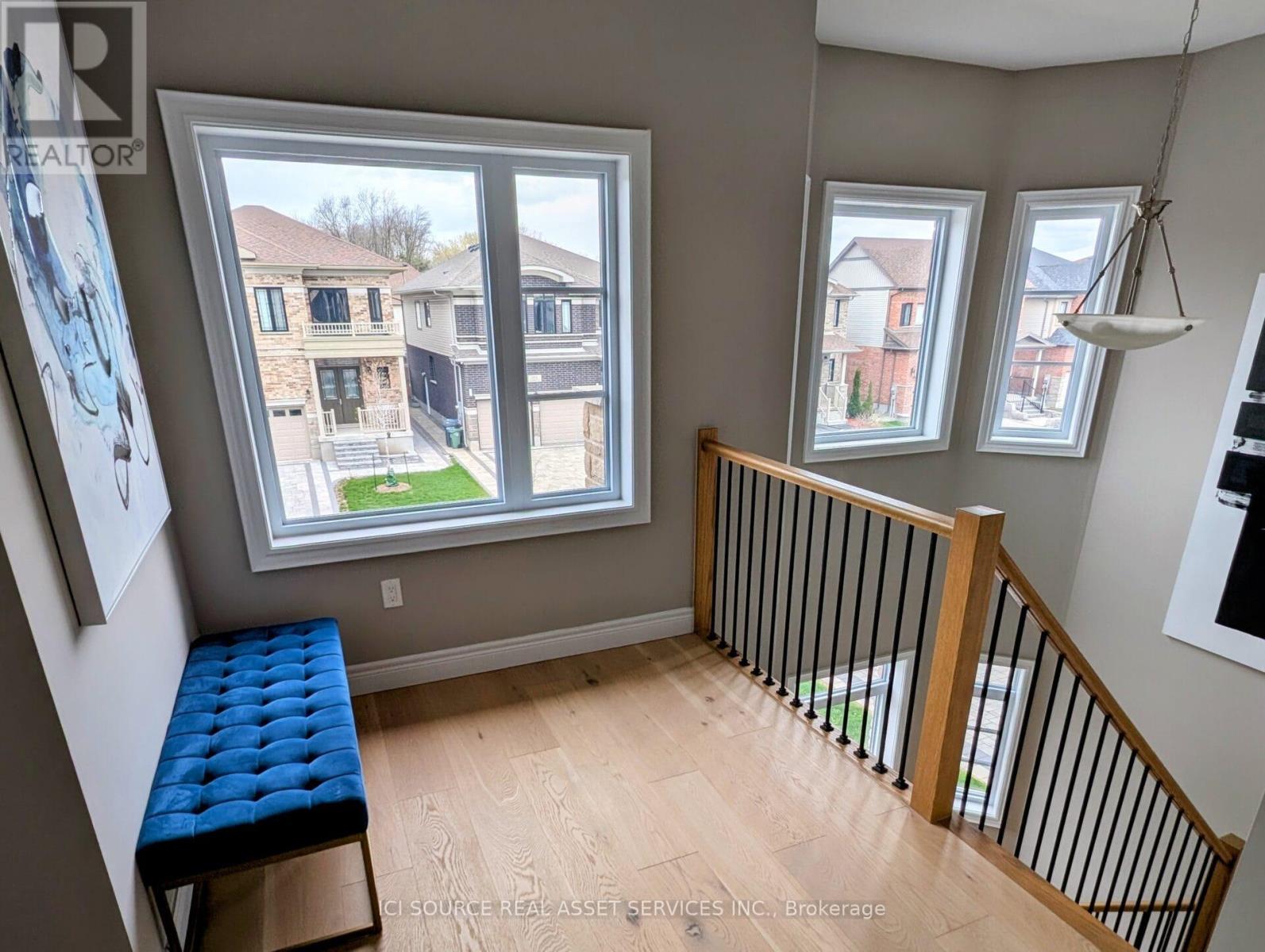 183 AMBROUS CRESCENT - 13