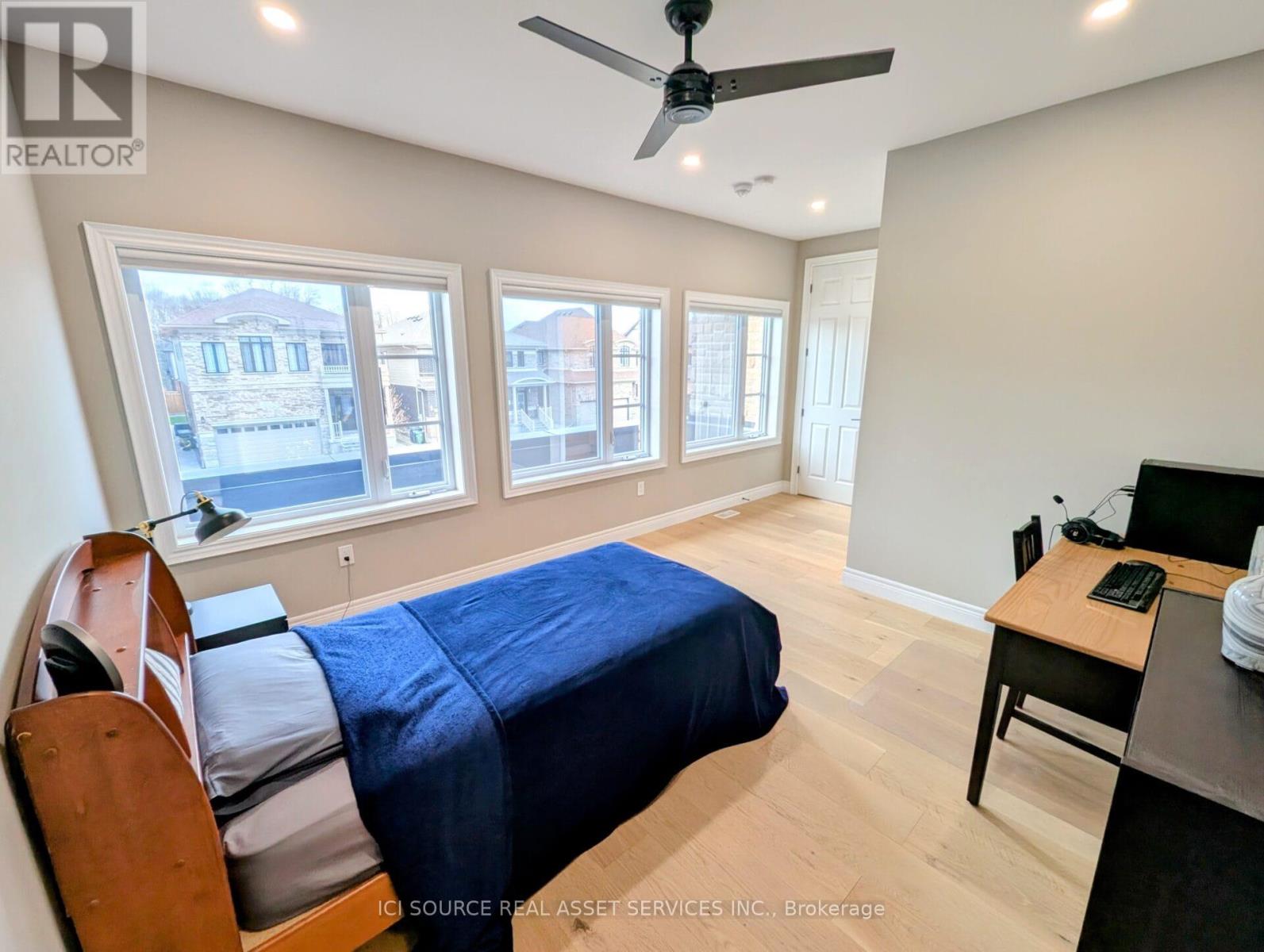 183 AMBROUS CRESCENT - 19