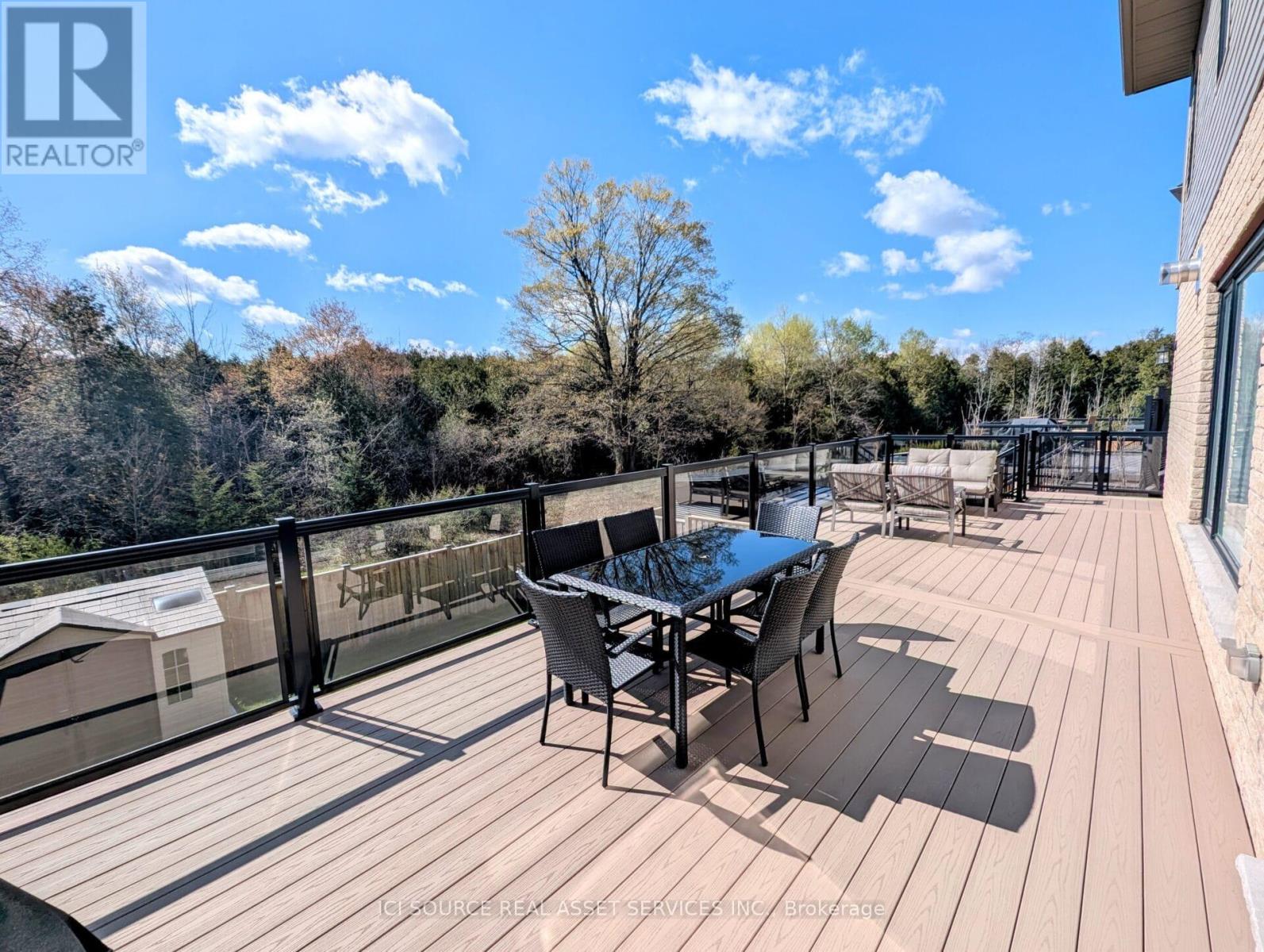 183 AMBROUS CRESCENT - 28