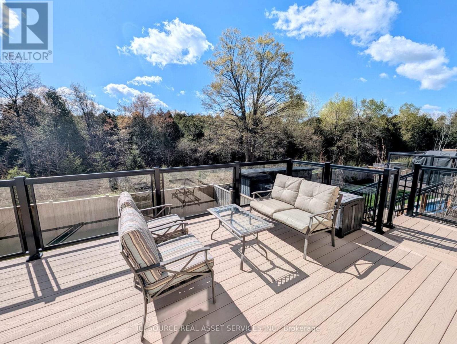 183 AMBROUS CRESCENT - 29