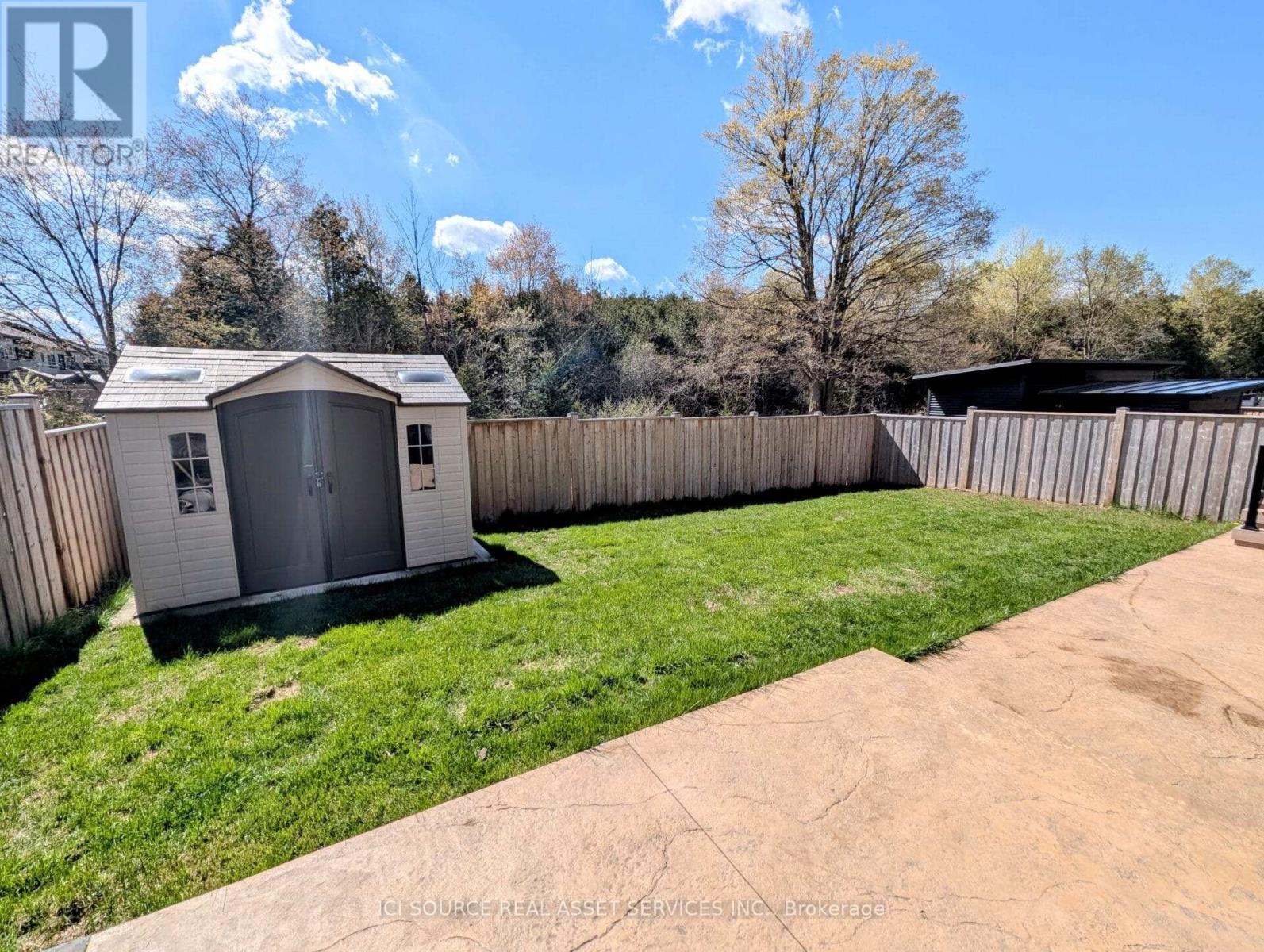 183 AMBROUS CRESCENT - 32