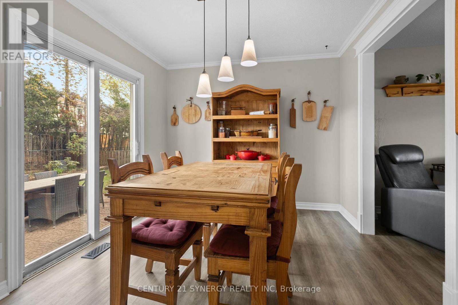 346 NAGEL AVENUE - 10