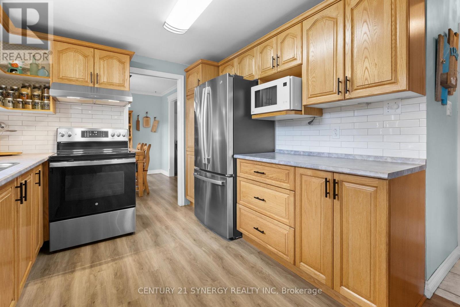 346 NAGEL AVENUE - 12