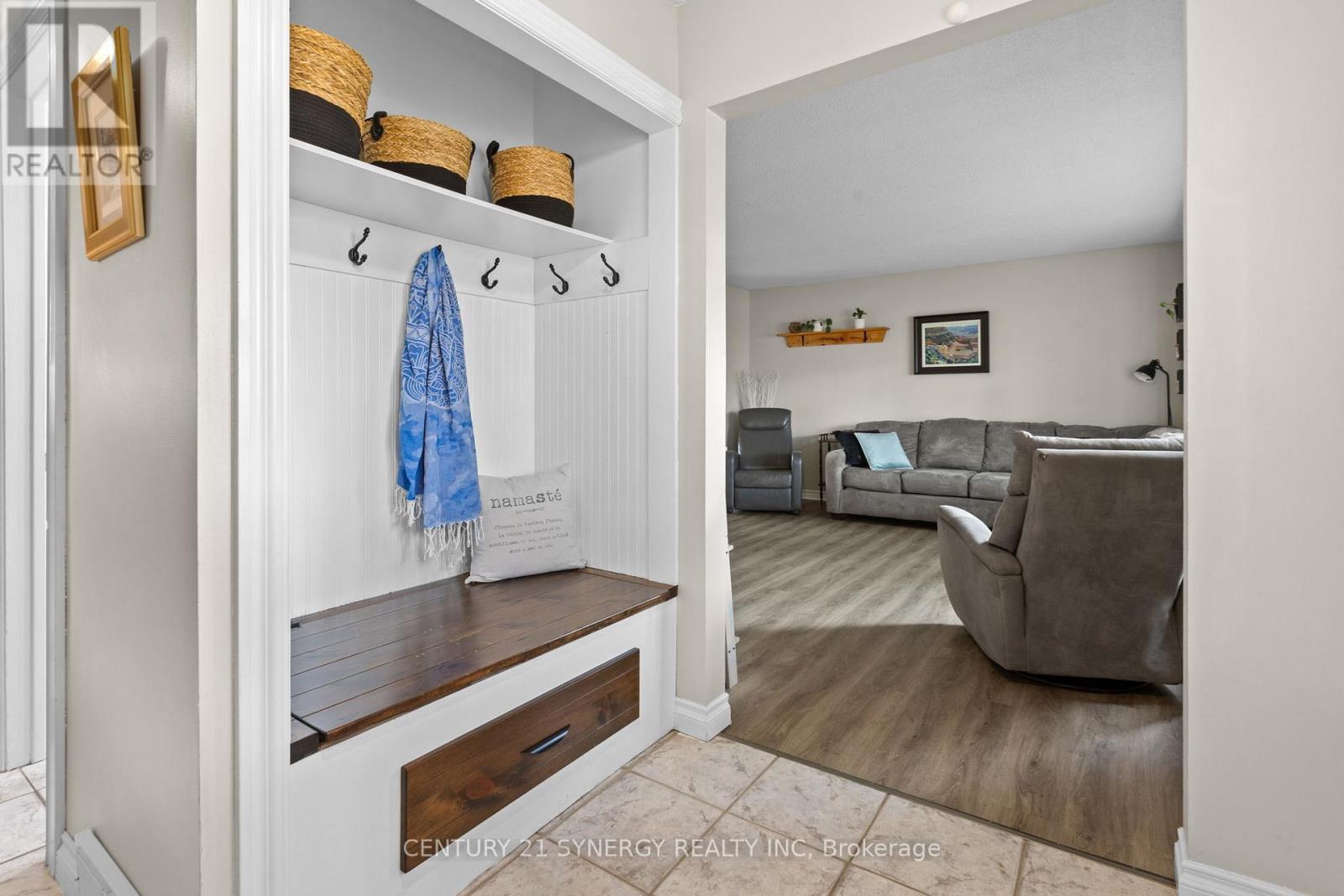 346 NAGEL AVENUE - 4