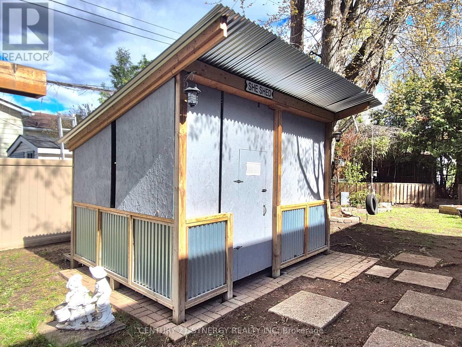 346 NAGEL AVENUE - 40