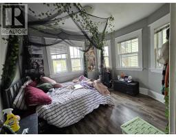 151 Church Street, photo 5