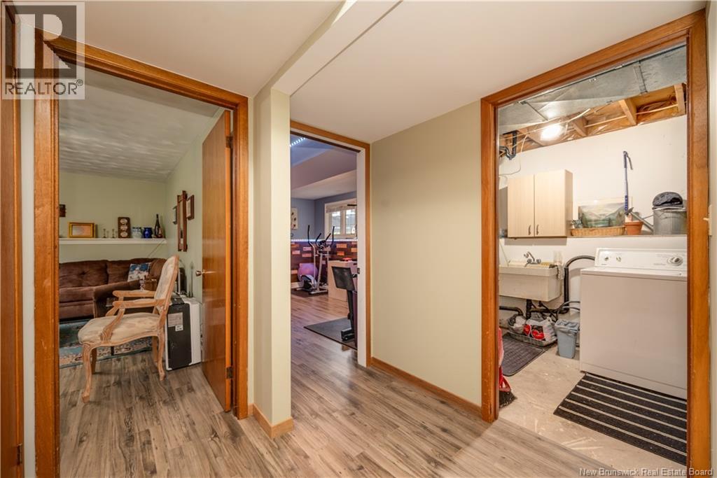 38 Meghan Street - 32