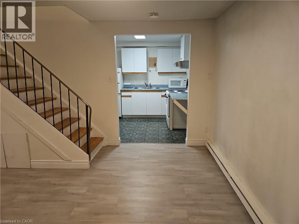 451 ALBERT Street Unit# 6, Waterloo, Ontario, N2L5A7 — Photo 29