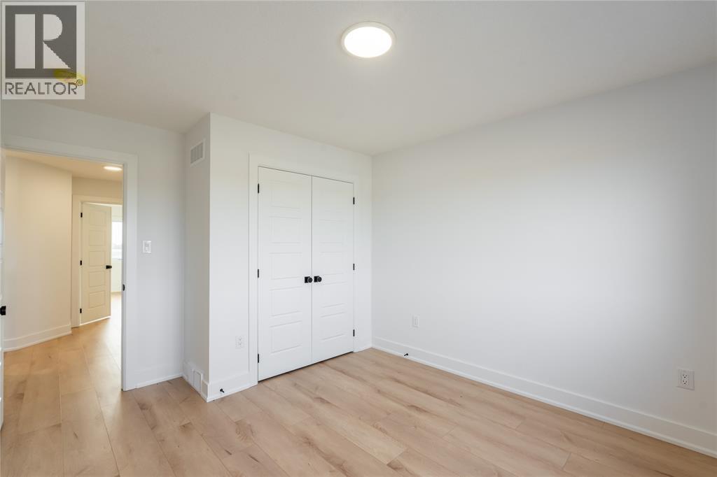 1045 MANHATTAN DRIVE, Sarnia, Ontario, N7S0H1 — Photo 29