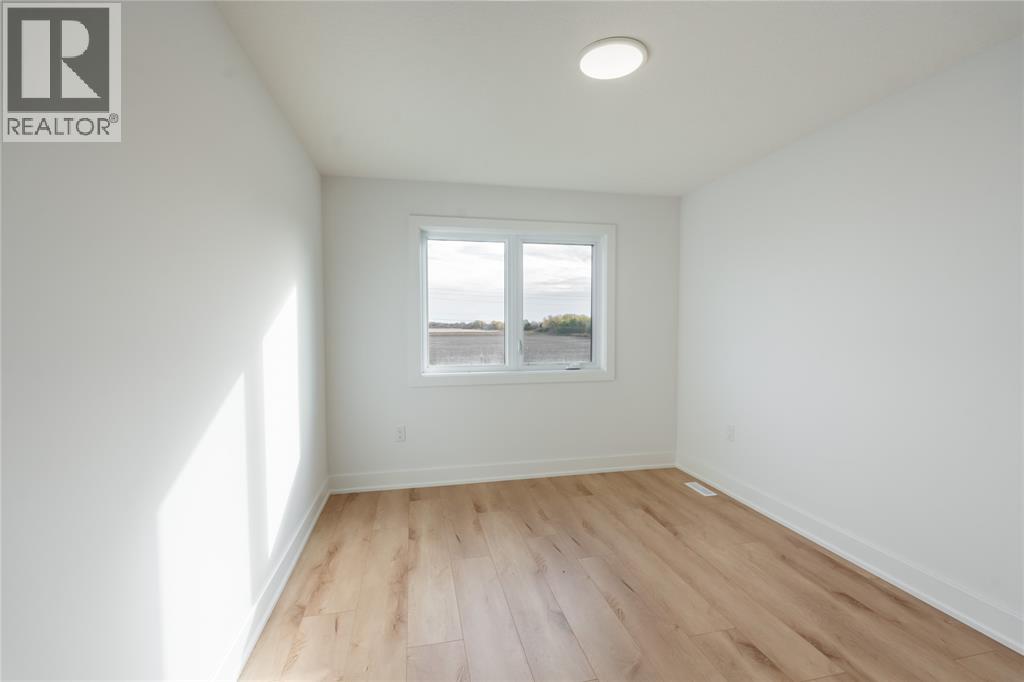 1045 MANHATTAN DRIVE, Sarnia, Ontario, N7S0H1 — Photo 10