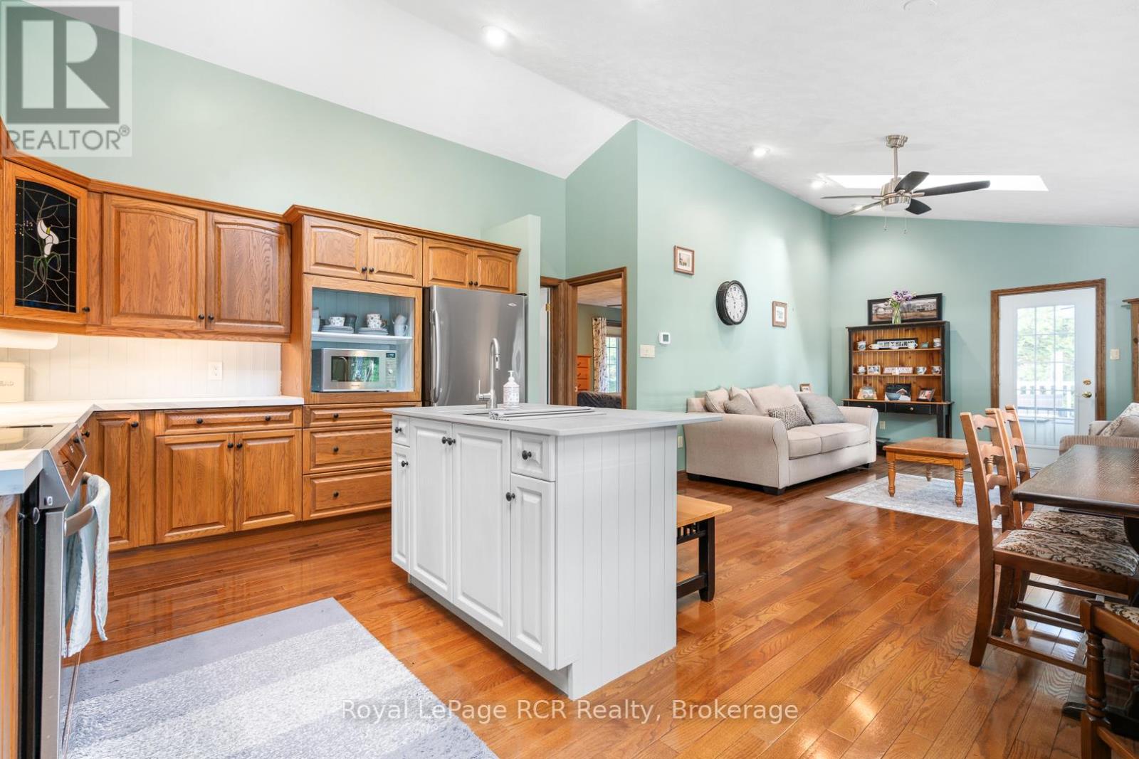 502183 GREY ROAD 1 ROAD - 19